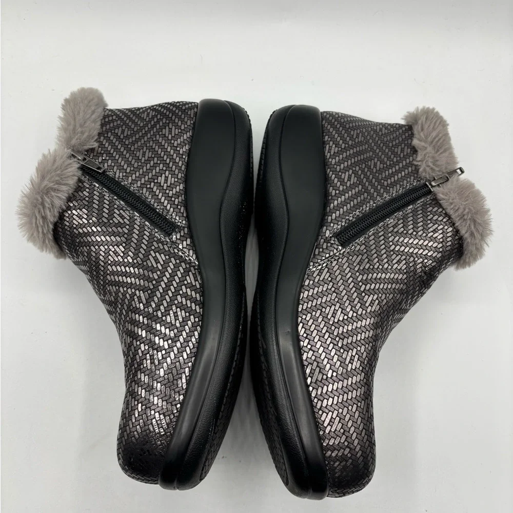 Alegria  by PG Lite Meri Pewter Faux Fur‎ Lining Boots Slip Resistant Size 38